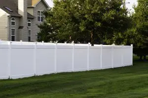 collinsville il vinyl fencing